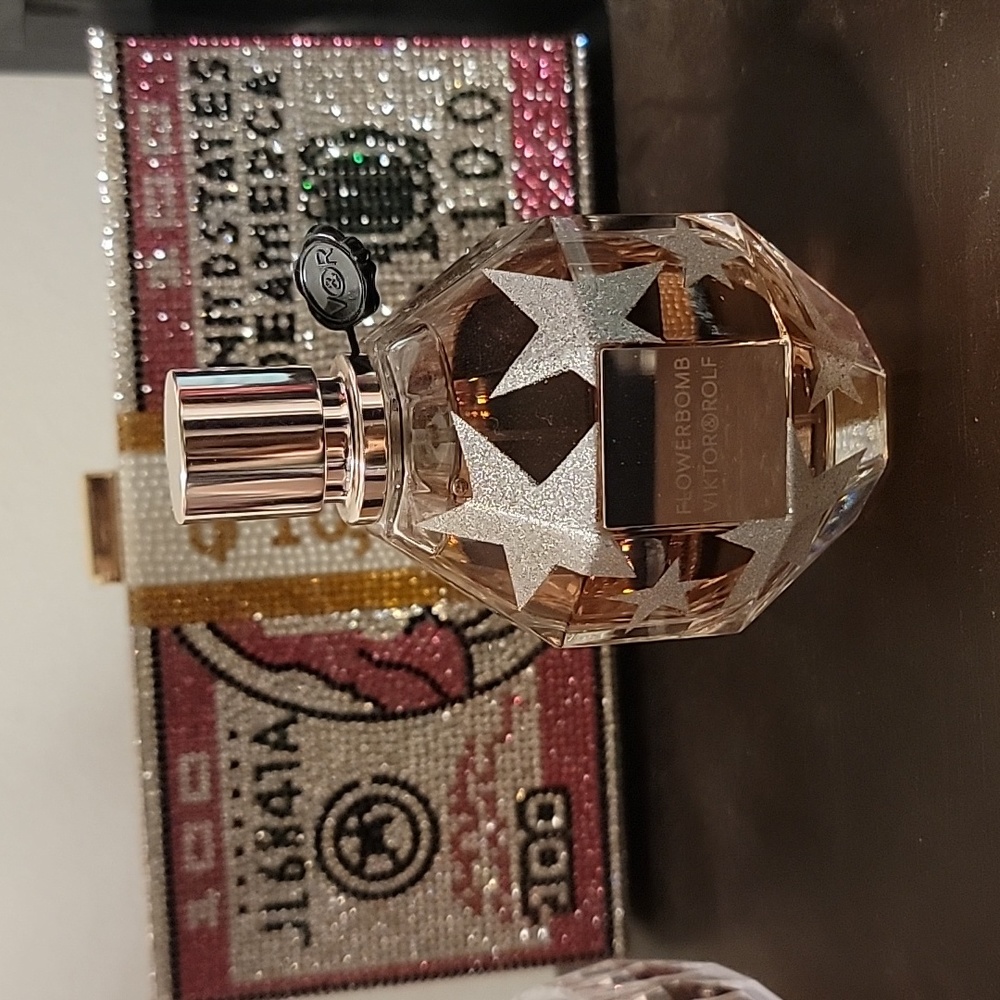 Viktor & Rolf Flowerbomb limited edition edp 3.4oz